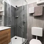 Moser-2 By Interhome Lägenhet